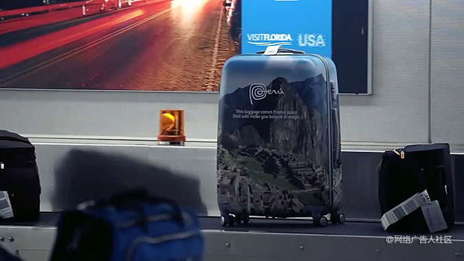 秘鲁旅游局创意活动 景点旅行箱